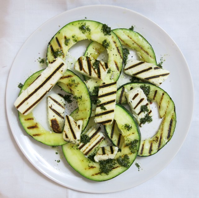 Gebratene Zucchini mit Manouri