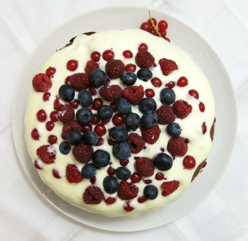 schichttorte_joghurtcreme_beeren4